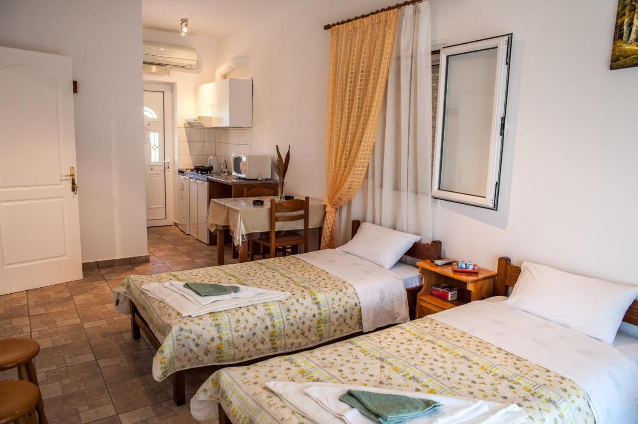 Thimios Rooms Keramiaí Eksteriør bilde
